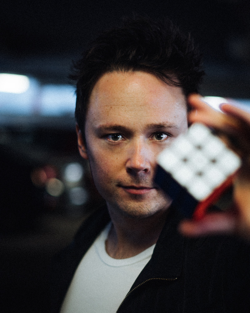 london magician magician london rubiks cube