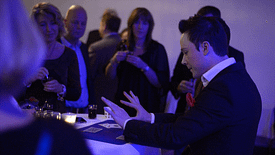 magician london close-up magic Close-up magician London